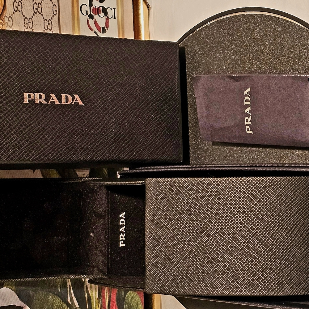 Prada Silver and Black Sunglasses Hard Case & Box Sleek Accessories - Picture 3 of 13